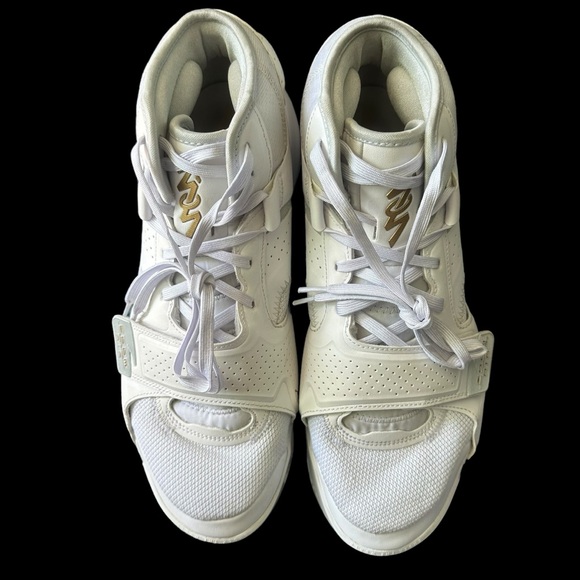 🏀Nike Jordan Zion 2🏀 - Picture 7 of 11